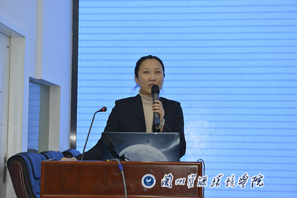 http://www.lzre.edu.cn/__local/5/4F/E4/D0223DD7F39758B029B8F82BC26_07D345D2_353A7.jpg