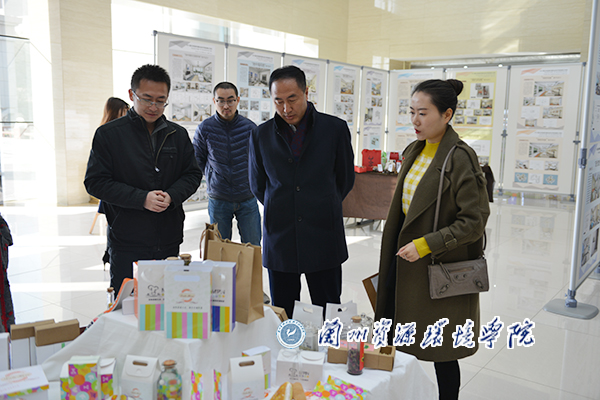 说明: http://www.lzre.edu.cn/__local/C/48/76/A6C9C7BADA3C901C7B8A96C081C_E942C7D9_3948F.jpg